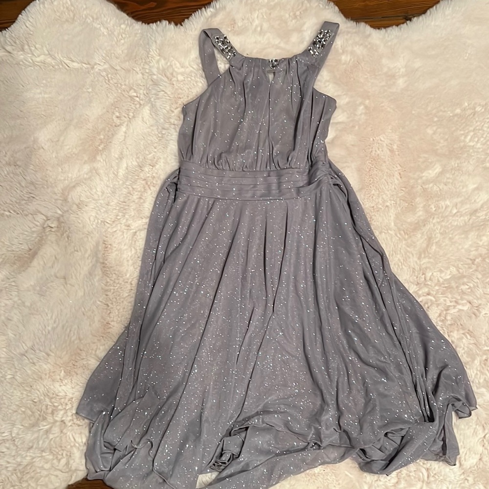 Girls Beautiful Sparkly Dress